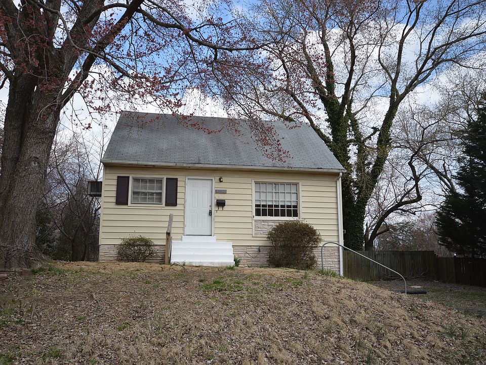 2nd image of 15413 Ohio Ave