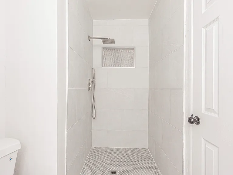 8706 Ruth Pl — Photo 9