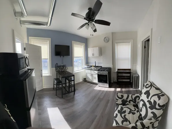 3504 W Saint Paul Ave, Milwaukee, WI 53208