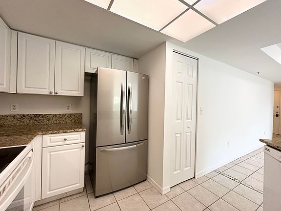 3rd image of 300 Crestwood Ct N APT 302