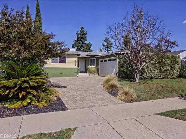 16335 Tuba St, North Hills, CA 91343