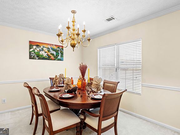 5th image of 530 Chandon Way