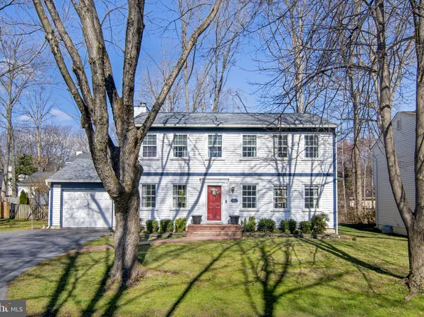 10183 Marshall Pond Rd, Burke, VA 22015