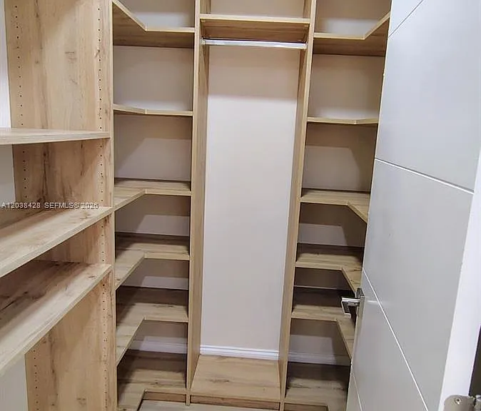 1904 S Ocean Dr #1807 — Photo 13