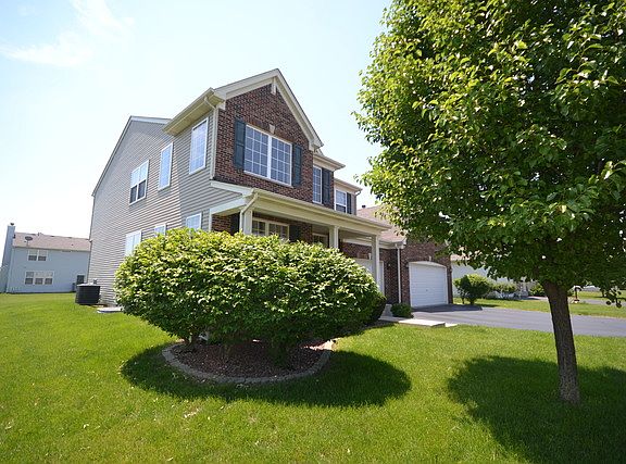 3rd image of 3033 Gaylord Ln