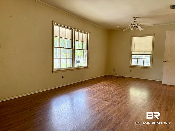 5th image of 100 Oakland Cir