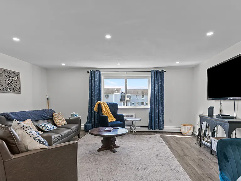 66 Girard Ave #324 — Photo 6