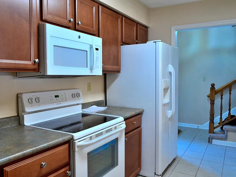 10508 Raven Ct — Photo 5