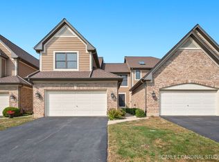 534 Rosebud Dr S, Lombard, IL