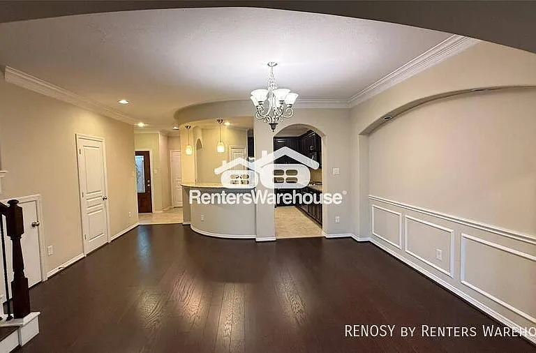 829 W 26th St — Photo 8