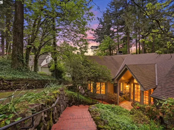 5112 SW Hewett Blvd, Portland, OR 97221