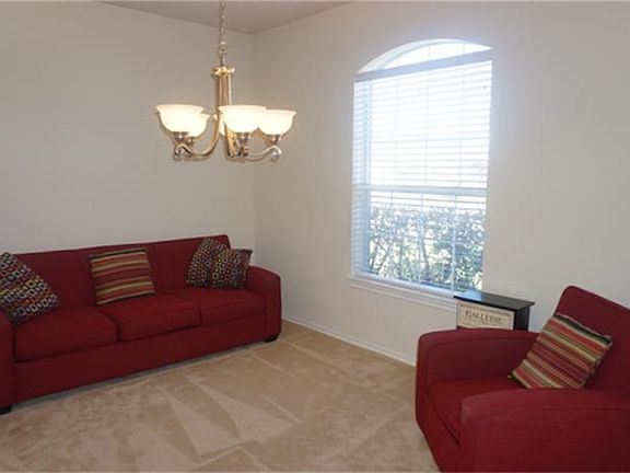 3rd image of 2513 Sandvalley Way
