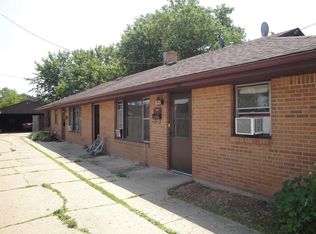 2411-2409 Hecker Ave, Rockford, IL 61103