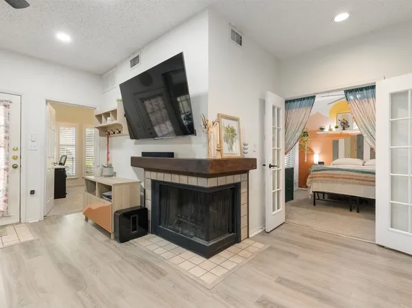 5590 Spring Valley Rd Unit C102, Dallas, TX 75254