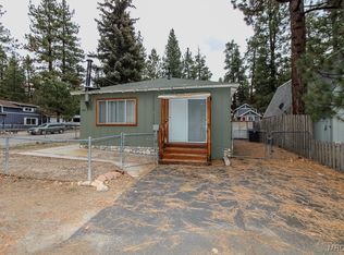 300 W Aeroplane Blvd, Big Bear City, CA 92314