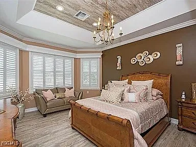 9221 Triana Ter #4 — Photo 7