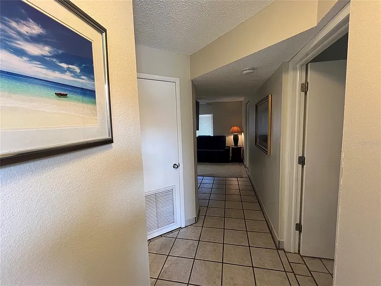 1515 Pinellas Way S #15 — Photo 8