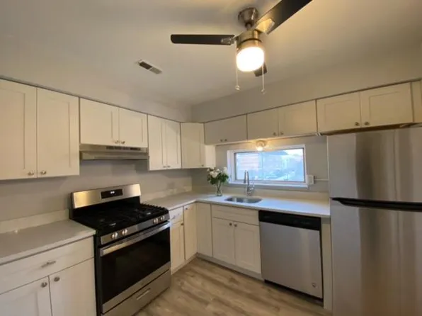 318 Amber St APT 3, Pittsburgh, PA 15206