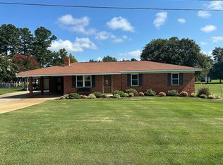 1228 Lacy Rd, Columbus, MS 39702