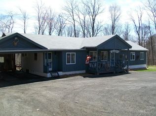 738 Silkmans Rd, Lake Ariel, PA 18436