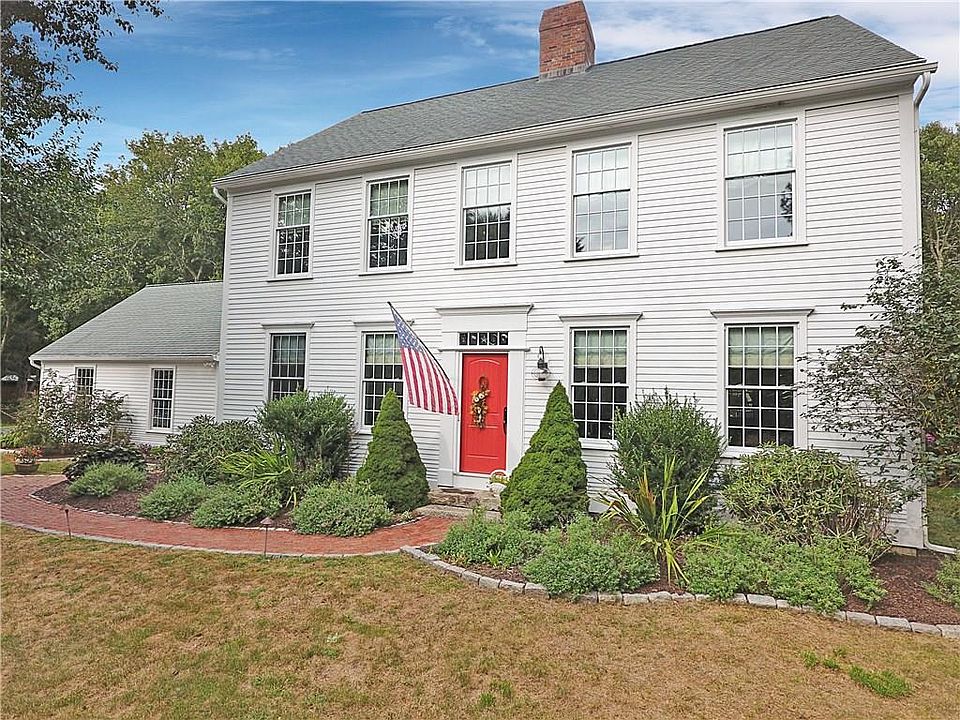 1st image of 38 E Hill Way