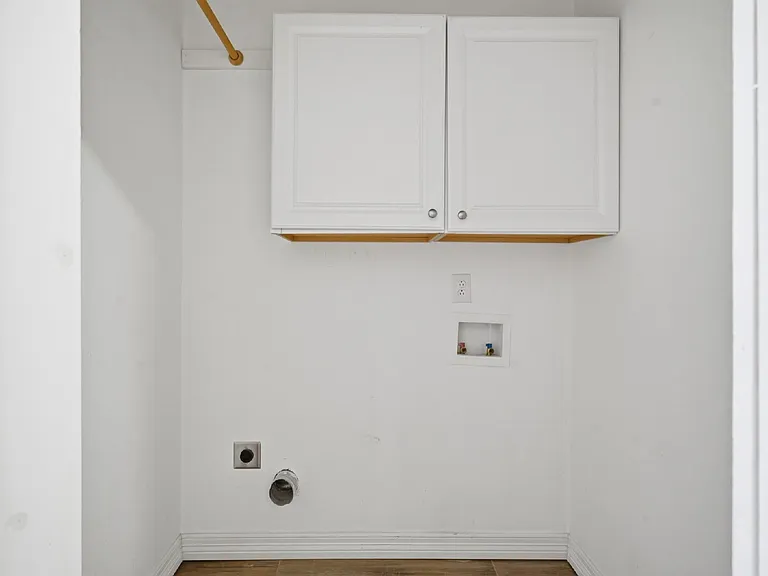 3302 28th St — Photo 11