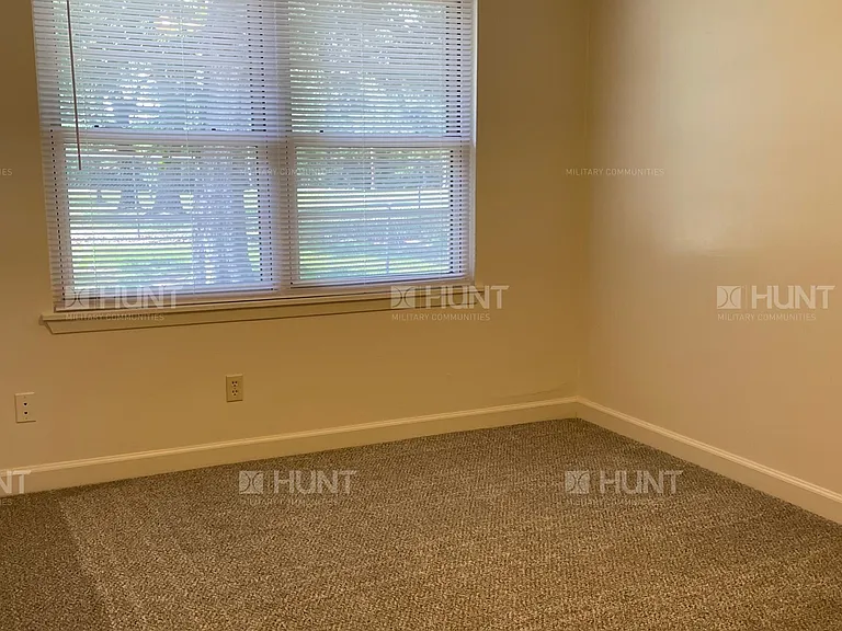 1652B Mercury Dr — Photo 12