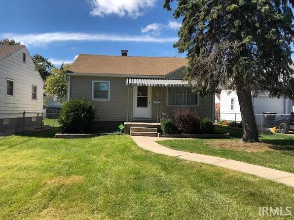 741 S Albert Ave, South Bend, IN 46619