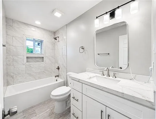 4472 Joycelyn Dr — Photo 24