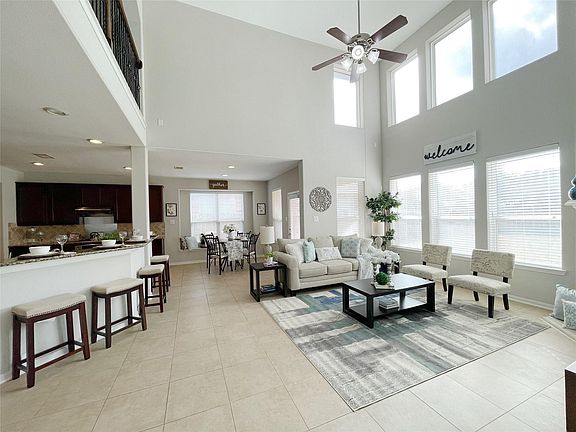 5th image of 1106 Ancrum Hill Ln