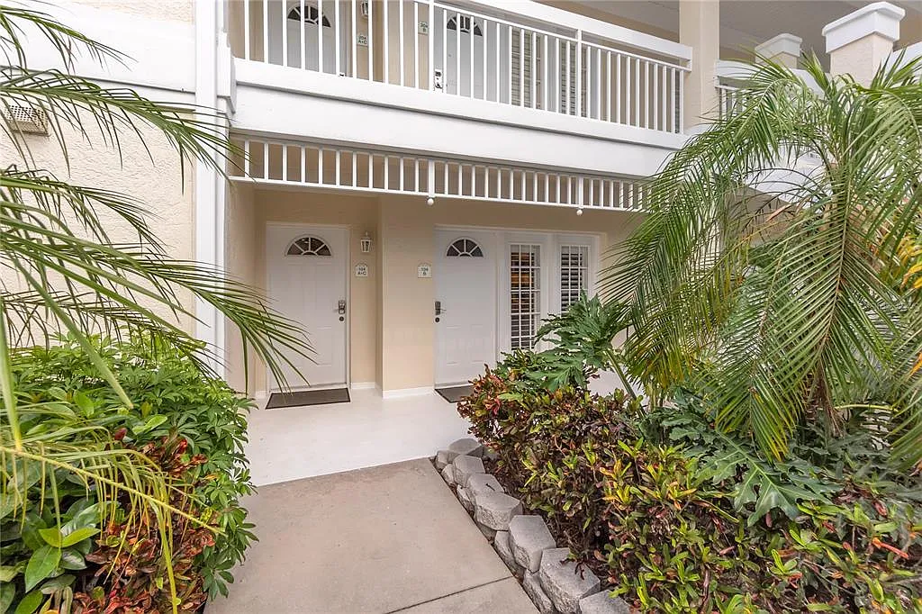 2 bed, 2.0 bath, 1468 sqft, $3,100 — Photo 2