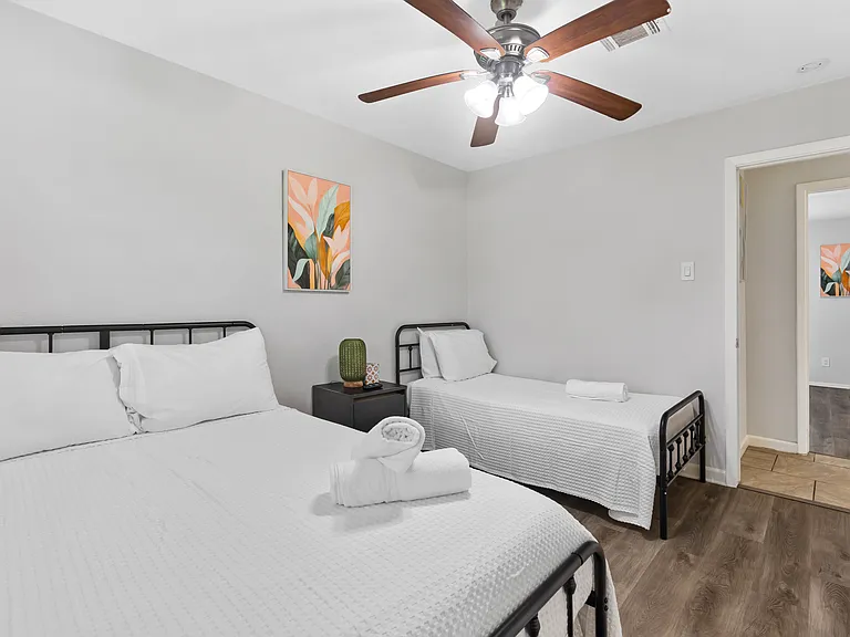 2025 Japonica Ln — Photo 10