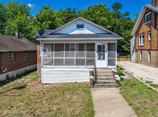 306 Vista Rd, Jefferson City, MO 65109