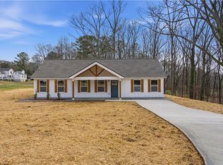 71 Old Teal Rd, Hiram, GA 30141