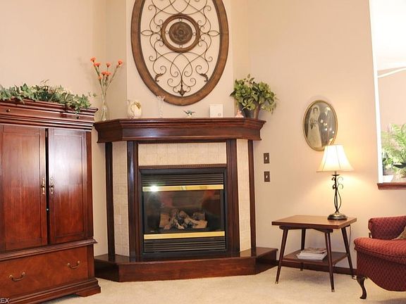 5th image of 1128 Millstone Dr