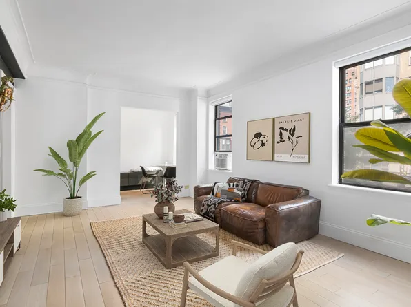 136 East 36th Street image 1 of 10