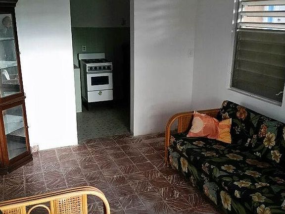DOMUS Bienes Raíces 787-532-2000 / Bo. Las Cuevas, Trujillo Alto