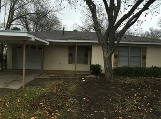 2304 Lathan Ln, Taylor, TX 76574
