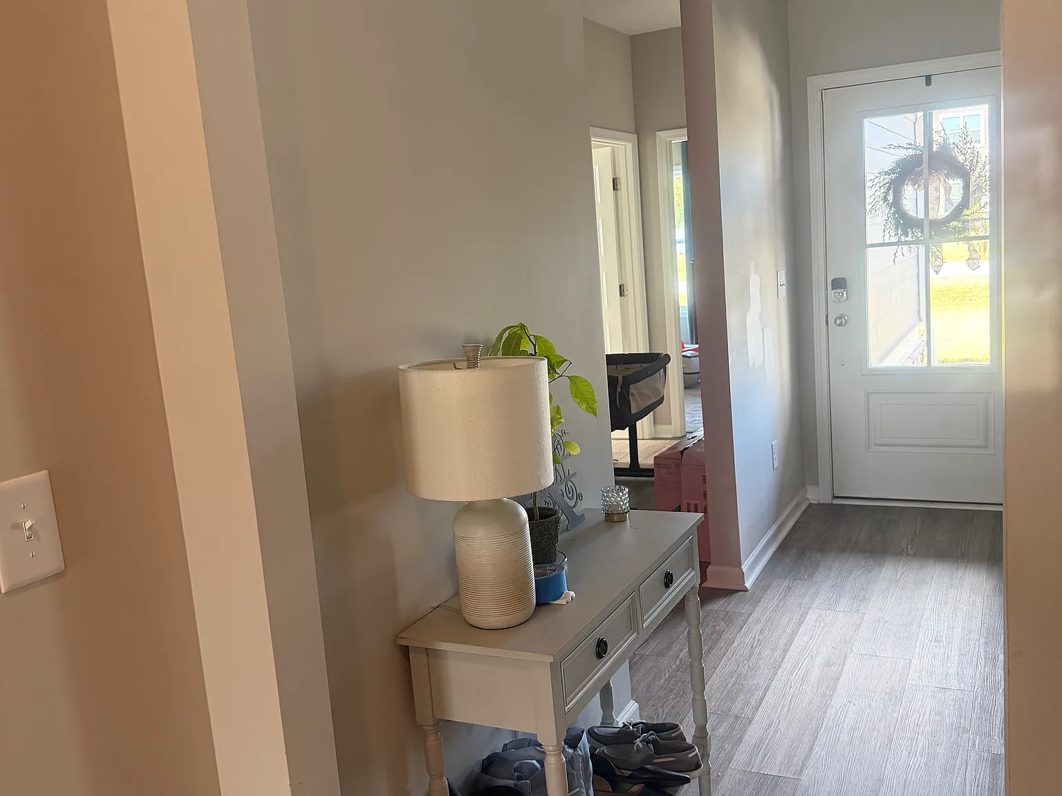 4 bed, 2500 sqft, $2,300 — Photo 4