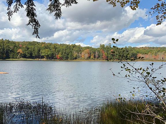 5th image of 103 Loon Cove Lane