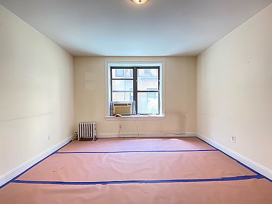 3rd image of 32-18 30th St #B5