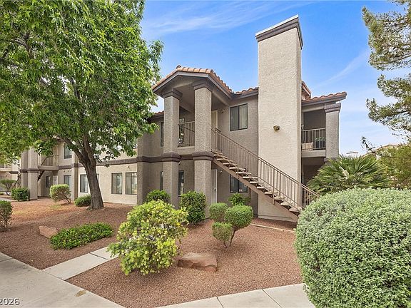 2nd image of 1575 W Warm Springs Rd Unit 513
