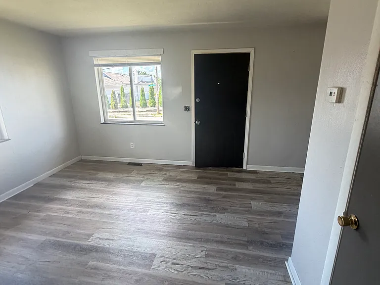 2628 Saint Charles Ave #2 — Photo 8