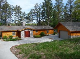 6772 Beach Rd, Johannesburg, MI 49751