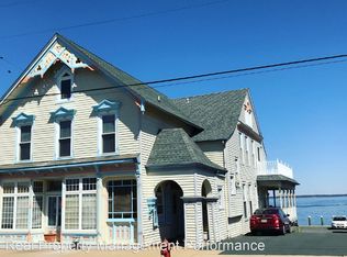 55 1st St, Keyport, NJ 07735