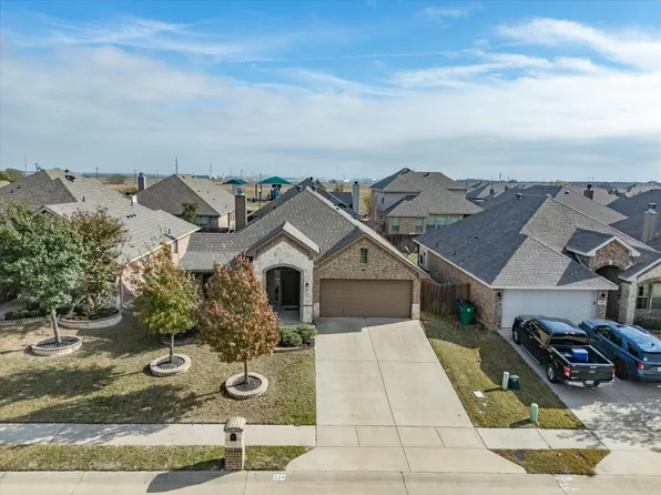 224 Carson Dr, Waxahachie, TX 75167