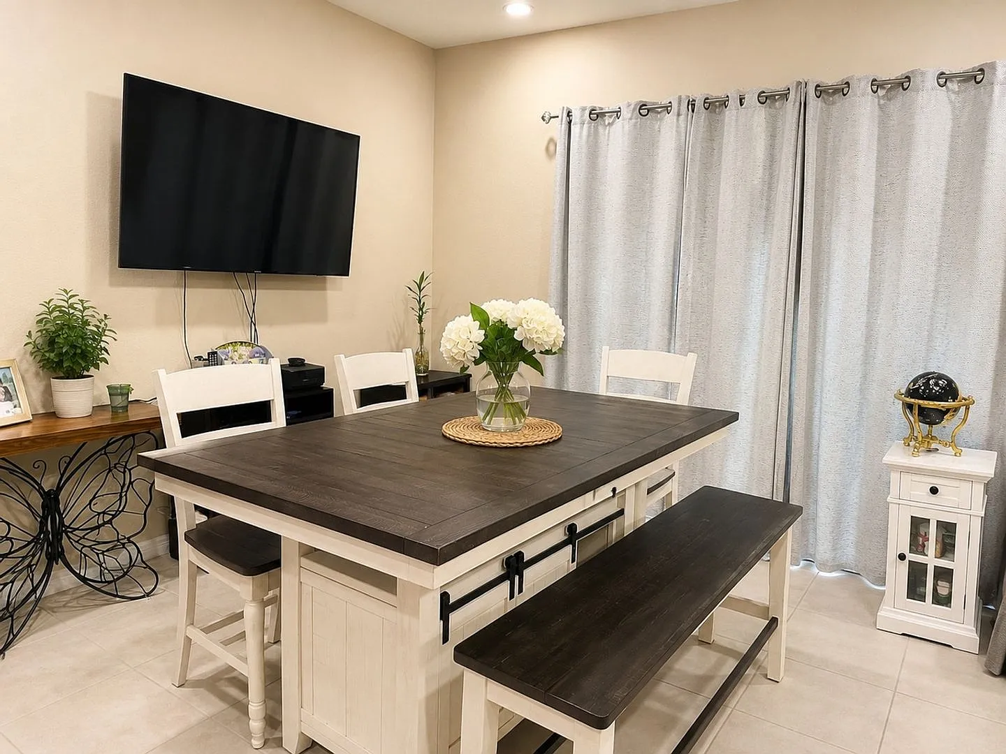 Premium Dunedin Townhome With Resort-Style Amenities — Photo 2