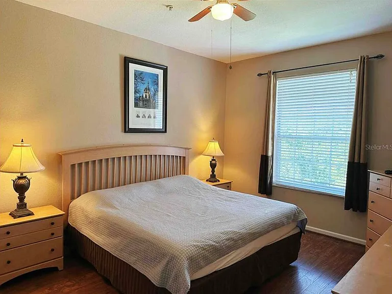 2310 Silver Palm Dr #302 — Photo 6