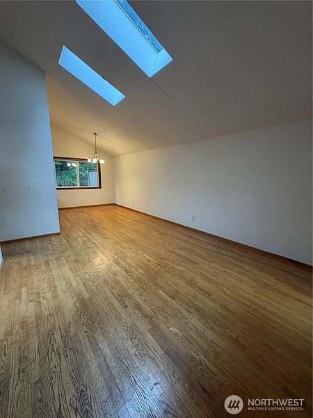 2nd image of 1107 Stevens Street