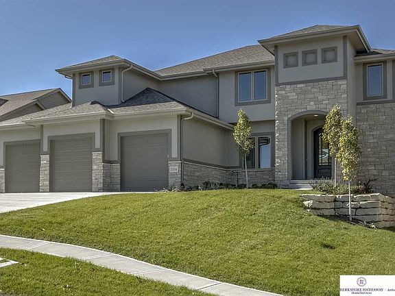 2nd image of 3314 S 185th Ave
